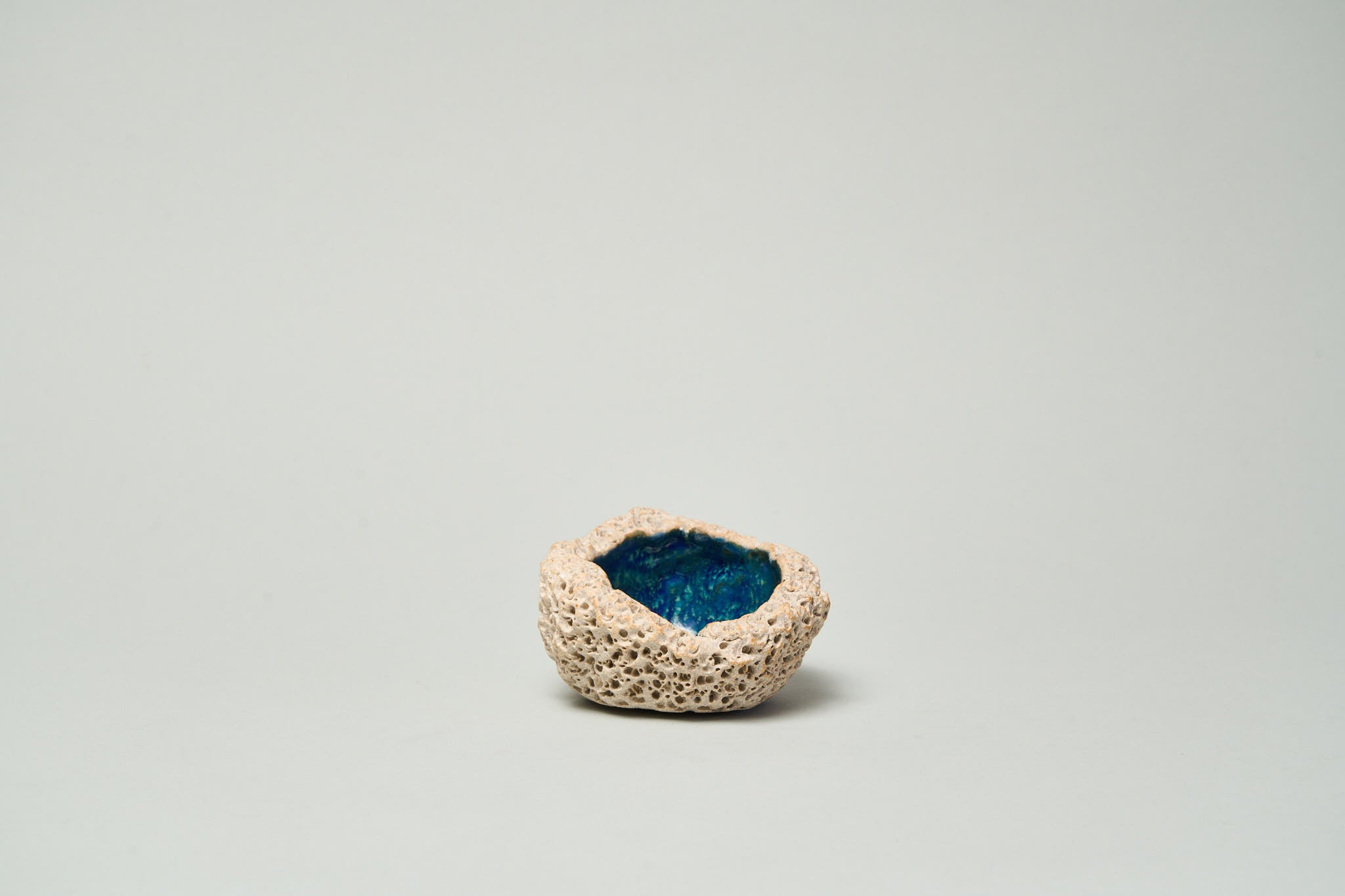 Ceramic Coral Catchall – Indigo